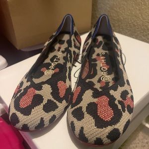 6.5 Rothy’s Red Cat style shoes